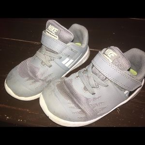 Toddler Nike size 8 shoes